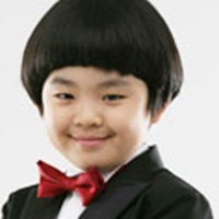 キム・ドンヒョン
