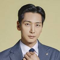 シム・ジホ
