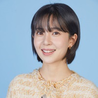 ペク・ジニ