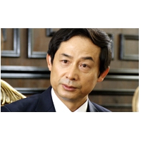 チョ・ヨンジン