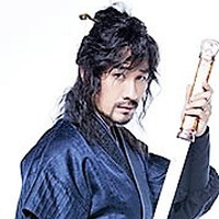 オム・テウン
