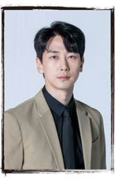 シム・ジホ