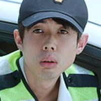 イ・ガンウク
