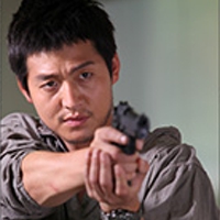 イ・ジョンジン