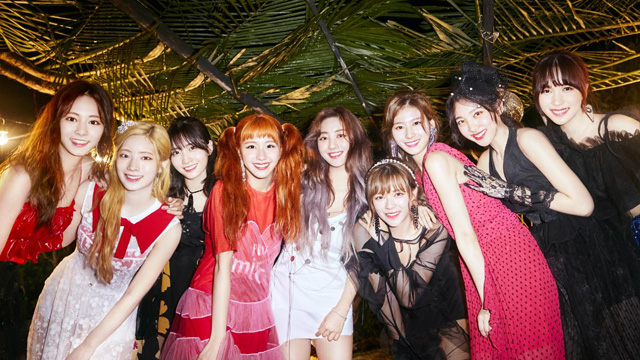 TWICE、11月5日カムバック…来年日本でドームコンサートツアー