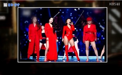 MAMAMOO ファサ、過激な衣装でネット騒然