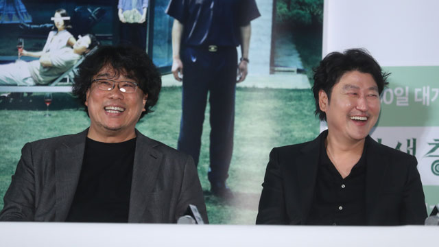 ソン・ガンホ「22年前丸坊主だったポン・ジュノ…大物の予感あった」