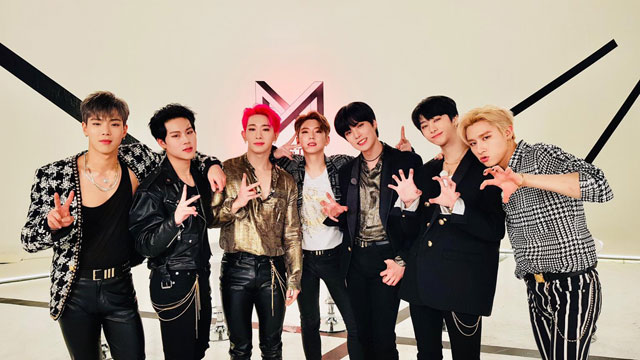 MONSTA X、LA ステイプルズ・センターのステージへ…コンサート生中継