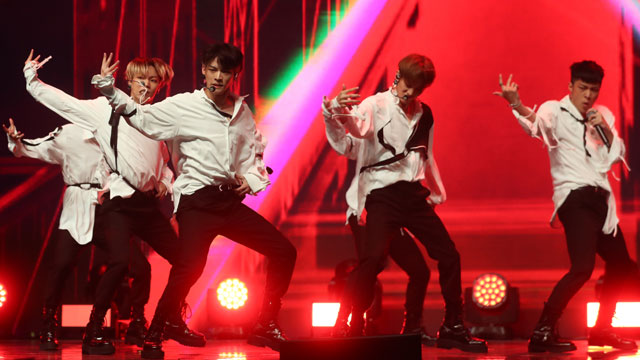 ONF、「脱退したメンバーの空席を埋めるために団結」…1位が目標