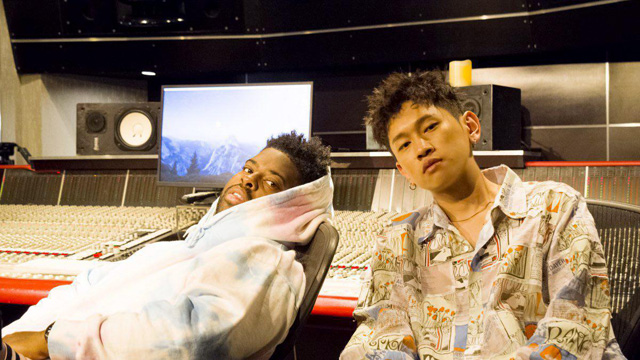 Crush、米歌手Pink Sweat$とのコラボレーションシングルリリース