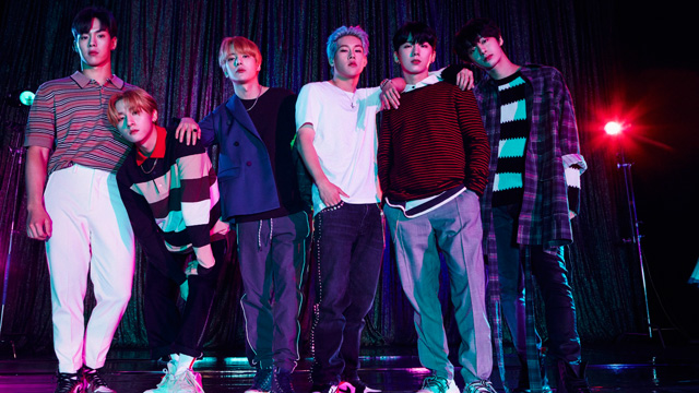 MONSTA X、米トーク番組「The Kelly Clarkson Show」に出演…新曲「YOU CAN NOT HOLD MY HEART」を披露
