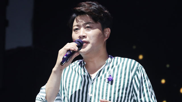 キム・ホジュンの1stフルアルバム、発売1日もたたずに41万枚を売り上げ…トップアイドル並みの出荷数