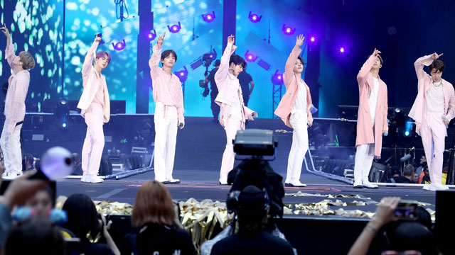 BTS、スタジアムツアーチケットの売上が60万枚に、収益金は936億ウォン