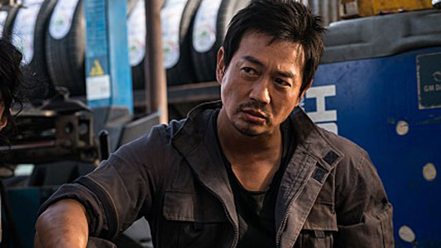 パク・ヨンウ、今月主演映画『カーセンター』の公開を控え「笑いやアイロニーをジャズのように演じた」