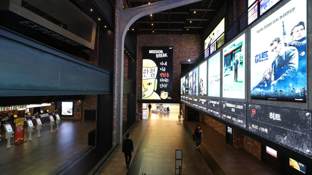 新型肺炎の影響でジレンマに陥る韓国映画製作、1日中断すると数百万円の損害に