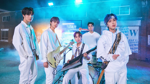 ボーイズバンドONEWE、本日(5/26)1stアルバム『ONE』を発売…タイトル曲はキアが作詞･作曲