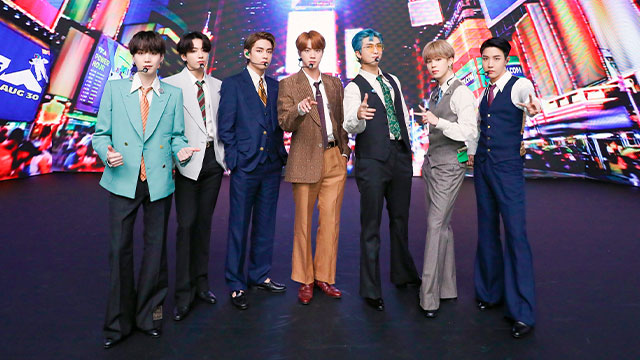BTS、米「MTV Video Music Awards·VMAs」で「Best Pop」など4冠の栄誉に…「Dynamite」も世界最速披露