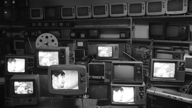 チェ・ブラム&イ・ユリ、テレビ放送開始60年の顔たちに出会う…今月3日にドキュメンタリー番組を放送へ
