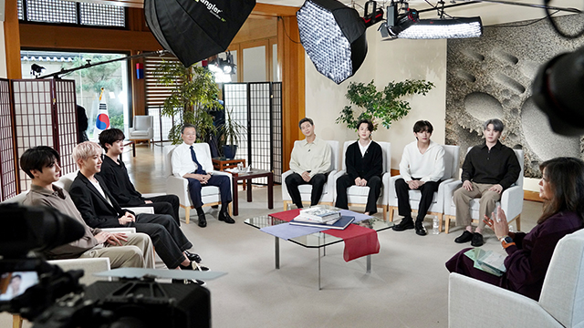 BTS、ムン大統領とともにABCの報道番組に出演…米全域に未来世代へのメッセージを届ける
