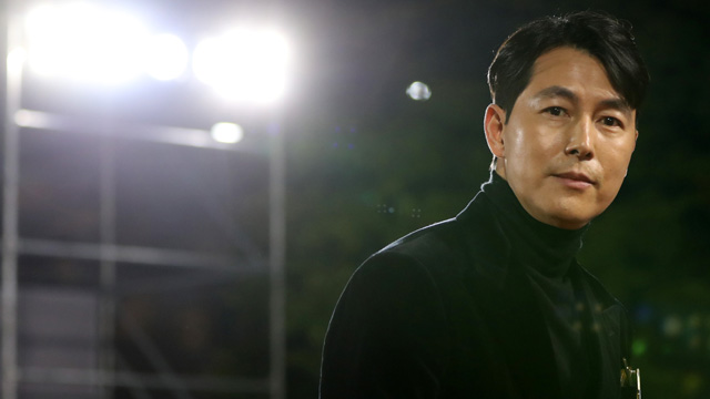 チョン・ウソンやコ・ギョンピョら、新型コロナウイルスに感染…芸能界にも再拡散の兆し