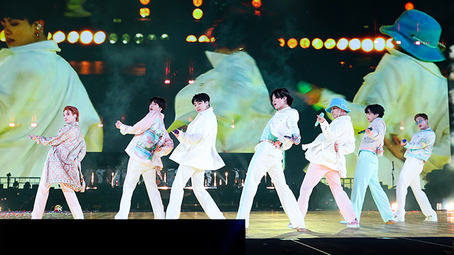 BTS、本日（現地時間2日）LAコンサート終了…4公演に20万人のARMYが集結