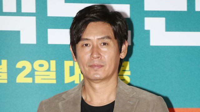 俳優ソル・ギョング、「キム・デジュン元大統領がモチーフのキャラクターはプレッシャーだった」