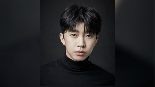 トロット歌手イム・ヨンウン、5月2日に初のフルアルバムをリリースへ…“HEROの帰還”