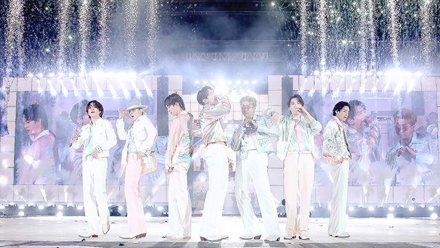 “ポストコロナ”を迎えたBTSのコンサート、一度に最大1兆2千億ウォンの経済効果