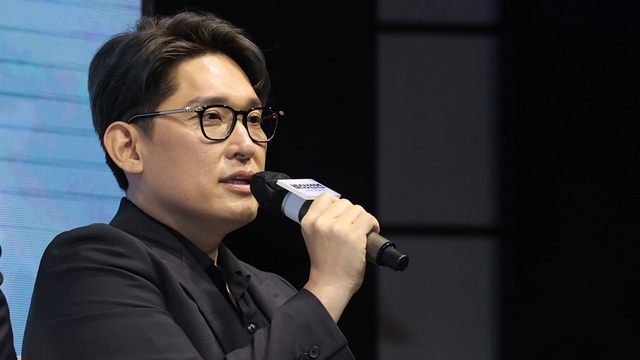 映画『非常宣言』のハン・ジェリム監督、「韓国社会の災難を見守りながら演出を決心した」