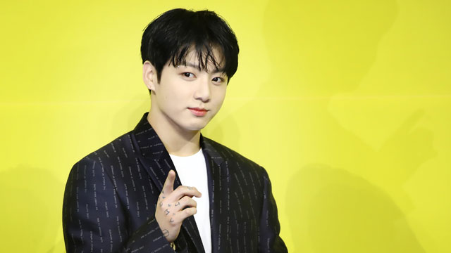 BTSのJUNG KOOK、米歌手チャーリー・プースとコラボ…清涼なサマーソング「Left and Right」をリリース