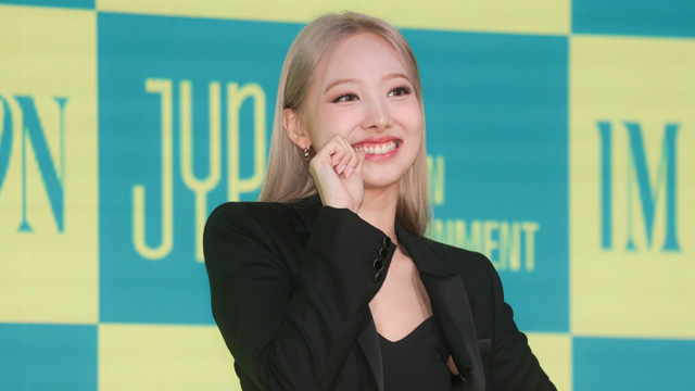 ナヨン (TWICE)、ビルボードのメインアルバムチャートで7位…TXTは7週連続チャートイン