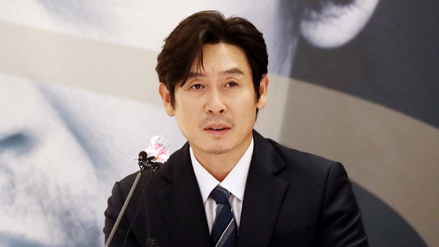 役者歴30年の俳優ソル・ギョング、富川で特別展開催…「演技は一生解けない宿題」