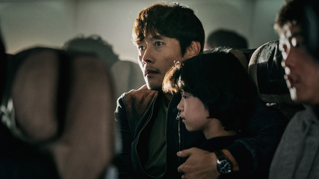 映画『非常宣言』出演の俳優イ・ビョンホン、「パンデミックと妙に相まっている作品、皆が夢中になるだろう」
