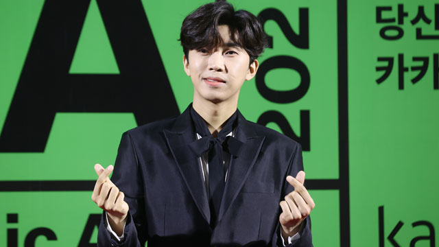 歌手イム・ヨンウン、「MMA2022」で5冠を達成
