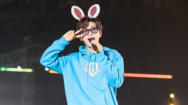 歌手イム・ヨンウン、トロット界で初の高尺ドーム公演を開催…「こんなに愛されてもいいのか」