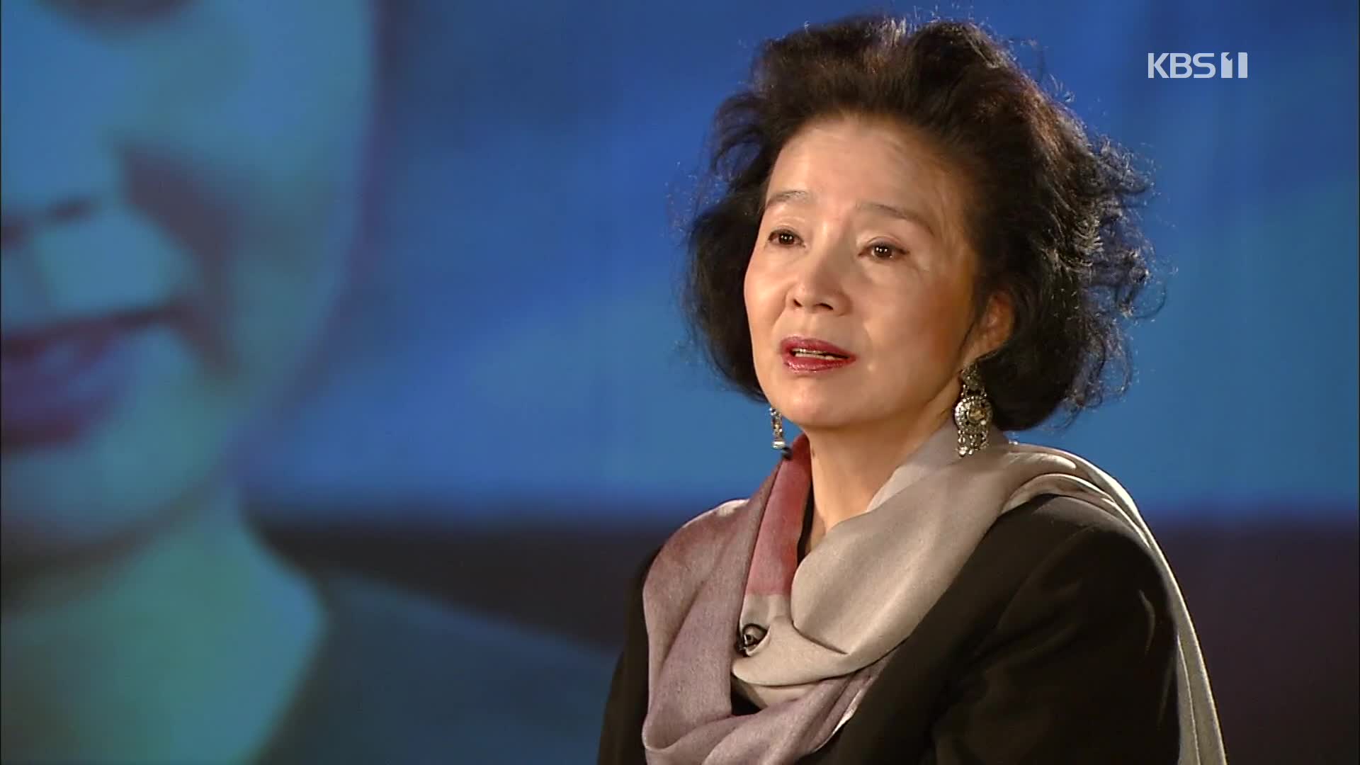 女優故ユン・ジョンヒさん、フランスのパリで家族に見守られ葬儀…イ・チャンドン監督らが参列