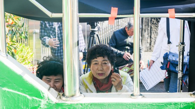おばあさんたちが映画を撮ったら変わった…ドキュメンタリー『小さな庭園』
