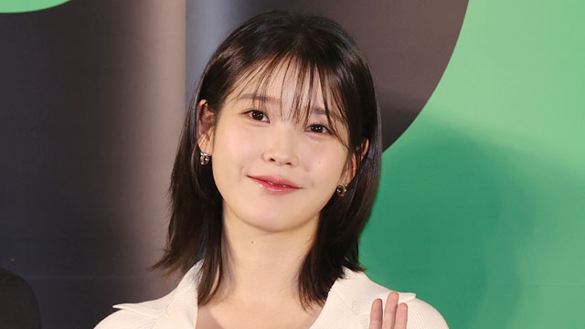 歌手IU、来月にファンコンサート「I+UN1VER5E」を開催…デビュー15周年記念