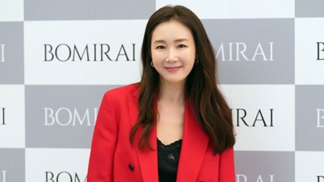 女優チェ・ジウ、7年ぶりのスクリーン復帰作『ニューノーマル』が来月8日に公開決定