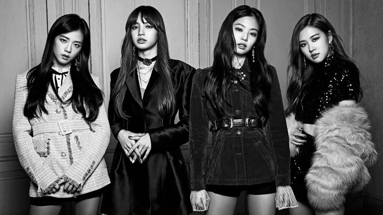 BLACKPINK、11か月ぶりに完全体で登場…「ファンたちに対する愛情が800倍になった」