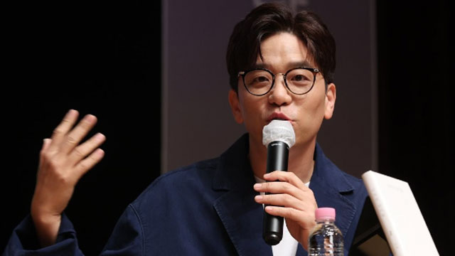 歌手イ・ジョク、キム・ドンリュルと再びタッグ…単独コンサート「LeeJuck's Songs」を開催