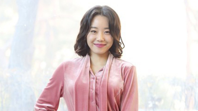 女優イ・シウォン、一般男性と来月結婚