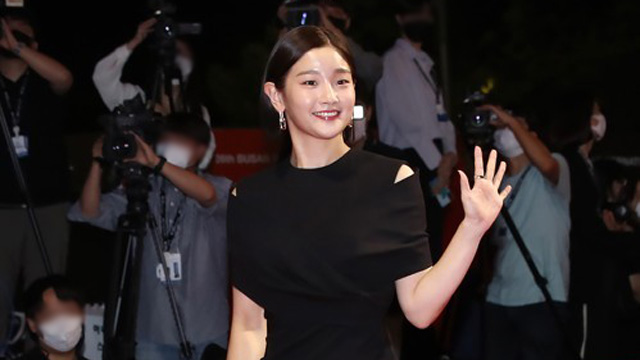 『特送』主演のパク・ソダム…「初単独主演のプレッシャーより感謝のほうが大きい」