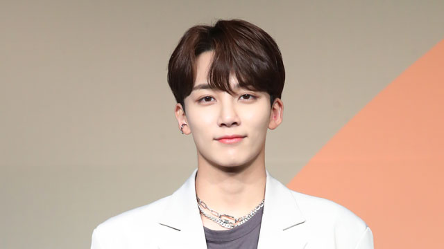 SEVENTEENのジョンハン、コロナに感染