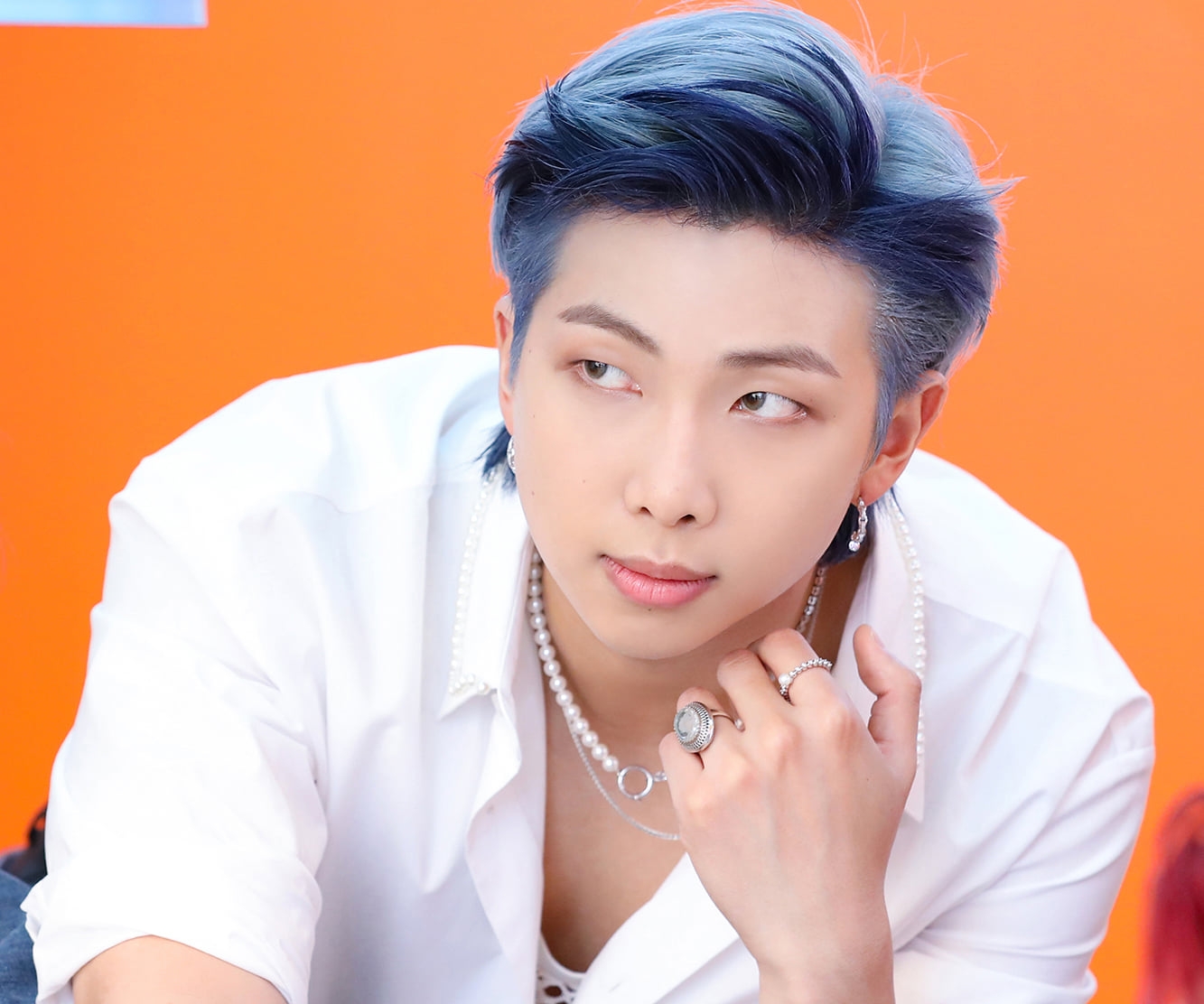 BTSのRM、スペイン・メディアのインタビューに応じる…「プレッシャーなしでは何事もできない」