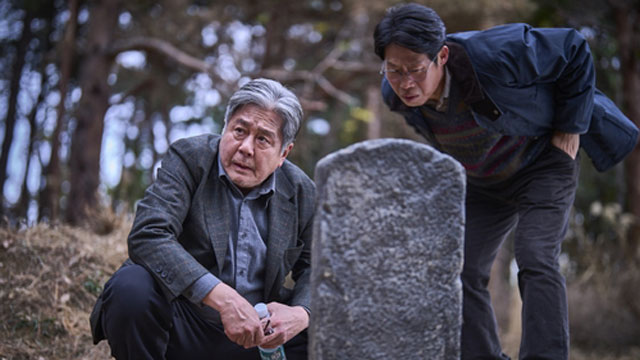 映画『破墓』の観客100人のうち7人がＮ次観覧