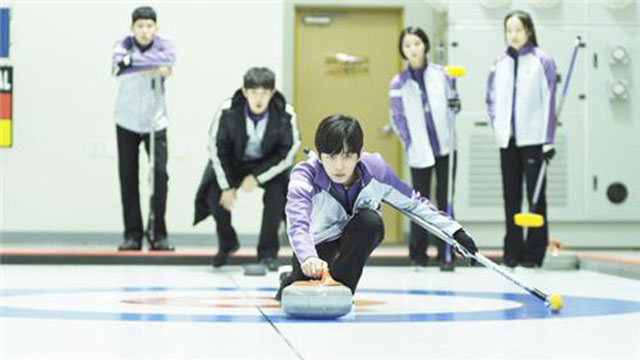カーリングがつなぐ恋…KBS短編ドラマ「届きそうで届かぬ（原題：닿을 듯 말 듯）」