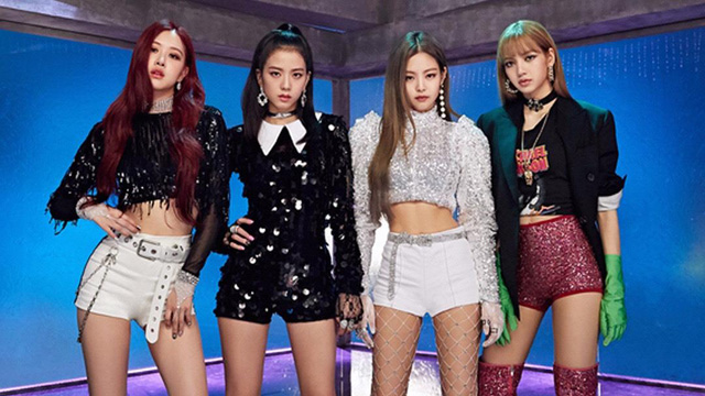 BLACKPINK、米デビューステージで強烈なインパクト…「観客はスタンディングオベージョン」